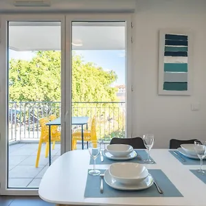 https://bluemary-spacieux-t3-garage-balcon.hotels-rhonealpes.com